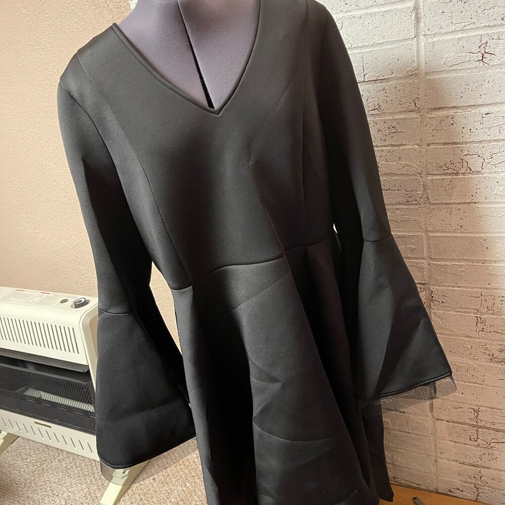 Eien USA Black Bell Sleeve Fit & Flare Dress – 3XL – Dramatic Flounce Hem – Goth